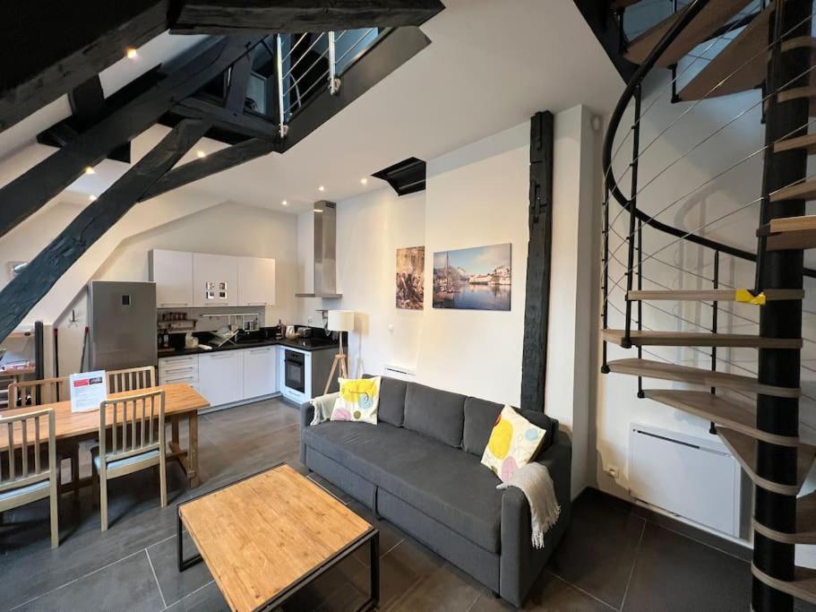 Appartement Le Jeannin, Magnifique Duplex 6 Prs - Centre Historique De Dijon